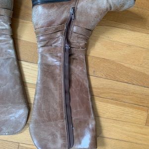 Leather Brown boots
